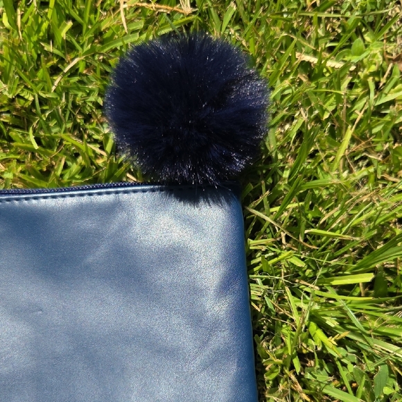 Ulta Sequin and Velvet Pouch Set - Picture 6 of 11